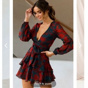 KERRY LAYERED BALLOON SLEEVE DRESS FOREST GREEN/RED